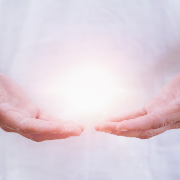 Sesión de Terapia Reiki Profesional: Libera bloqueos y equilibra tu energía - Imagen 3