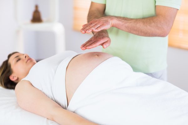 Sesión de Terapia Reiki Profesional: Libera bloqueos y equilibra tu energía - Imagen 7
